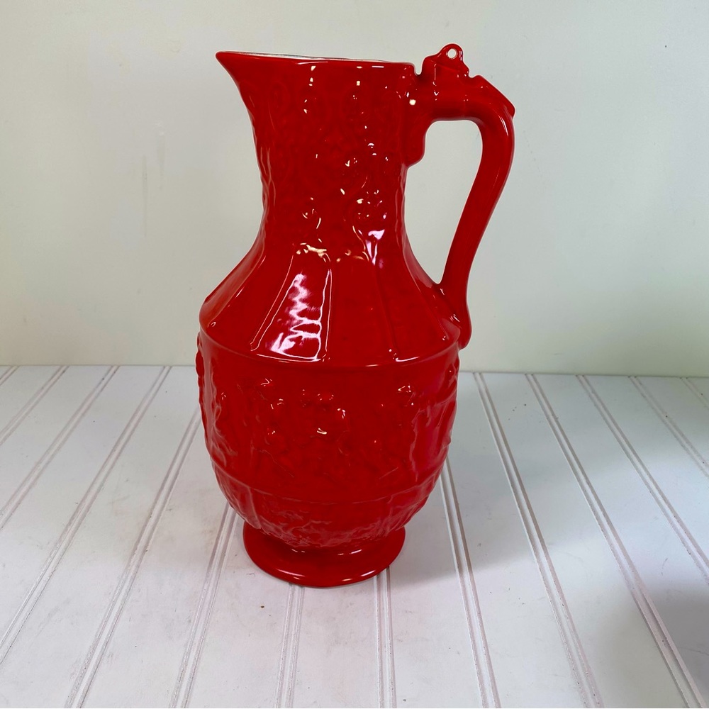 Red ceramic pitcher/vase